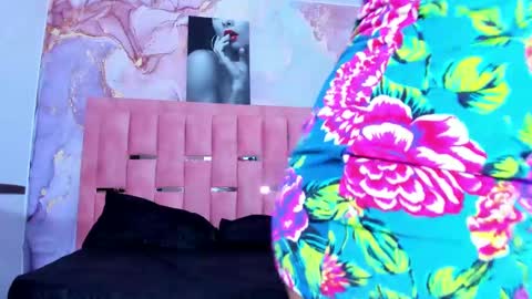 Snapshot of luna_sweeett_ chatting on 17, 2, 2025 Luna online show from 17, 2, 2025