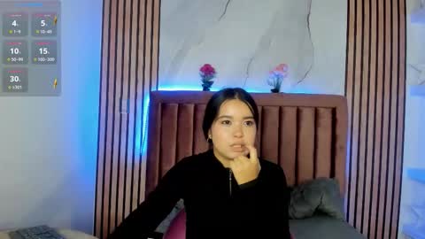 Snapshot of luna_sweeett_ chatting on 13, 10, 2025 Luna online show from 13, 10, 2025