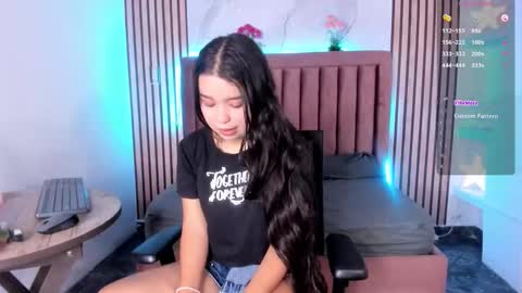 Snapshot of luna_sweeett_ chatting on 29, 10, 2025 Luna online show from 29, 10, 2025