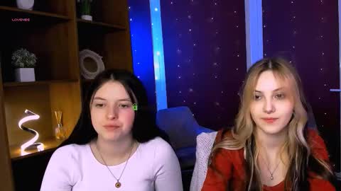 Luna online show from 15, 12, 2025