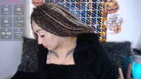 Snapshot of luna_vitihot chatting on 23, 10, 2025 luna_vitihot online show from 23, 10, 2025