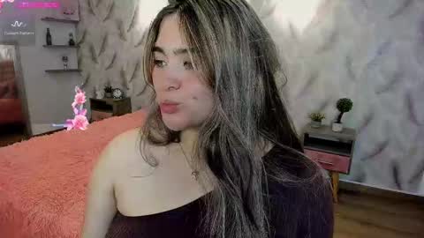 Snapshot of luna_volk chatting on 24, 9, 2025  Luna online show from 24, 9, 2025