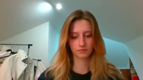 Snapshot of luna_xsensual chatting on 11, 12, 2024 L U N A  online show from 11, 12, 2024