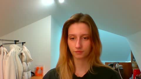 Snapshot of luna_xsensual chatting on 13, 12, 2024 L U N A  online show from 13, 12, 2024
