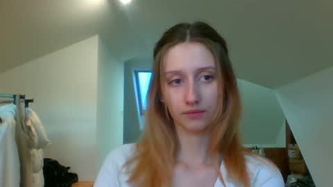 Snapshot of luna_xsensual chatting on 3, 1, 2025 L U N A  online show from 3, 1, 2025