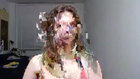 Snapshot of luna_xsensual chatting on 27, 10, 2025 L U N A  online show from 27, 10, 2025