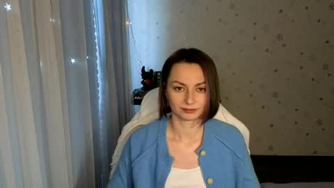 lunaa_bluee online show from 23, 6, 2026