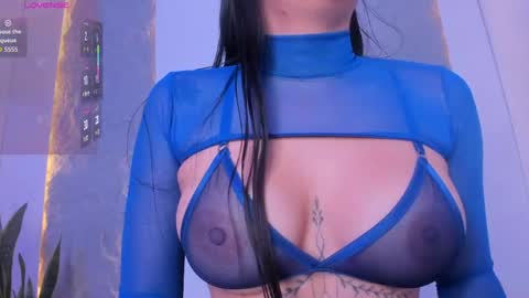 Snapshot of lunaa_hart chatting on 6, 5, 2026 lunaa_hart online show from 6, 5, 2026