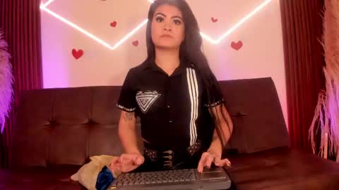 Luna  online show from 29, 4, 2026
