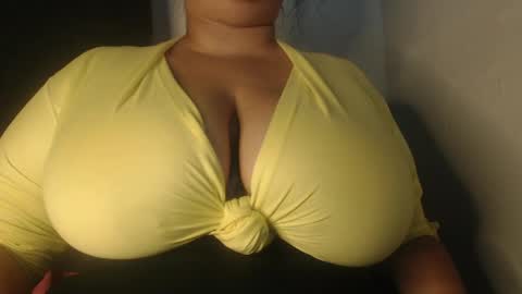 Snapshot of lunaa_milk chatting on 19, 4, 2026 luna online show from 19, 4, 2026