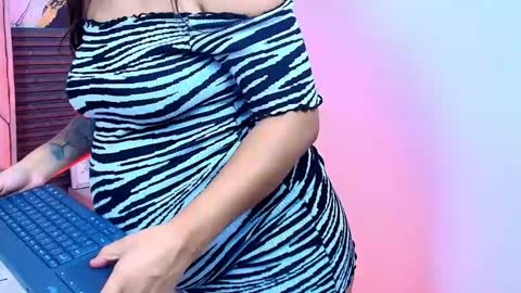 Lunaa rossee  online show from 2, 5, 2026