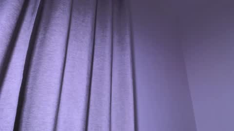 Snapshot of lunaaa_amour chatting on 21, 1, 2025 Luna online show from 21, 1, 2025