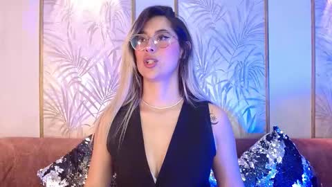 Luna online show from 28, 9, 2025