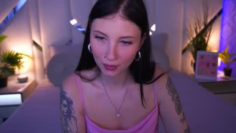 lunaamay online show from 26, 2, 2026