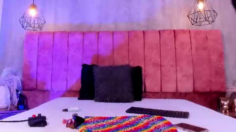 luna arias online show from 26, 6, 2026