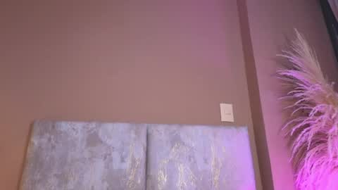 Luna Aspen online show from 28, 4, 2026
