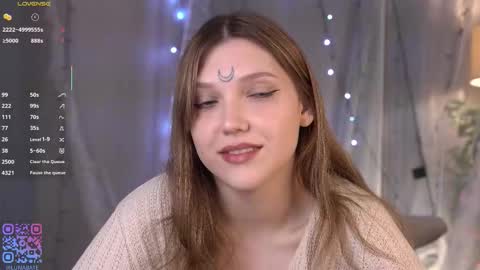 Snapshot of lunabate chatting on 15, 12, 2025 Luna online show from 15, 12, 2025