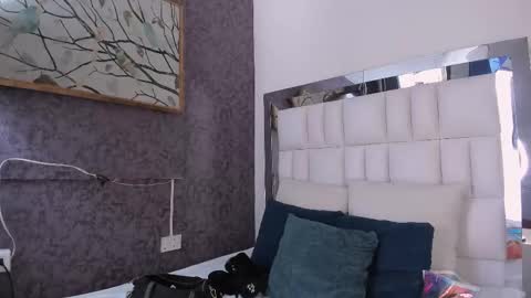 Luna  online show from 6, 10, 2025