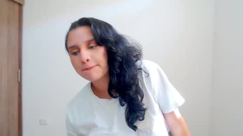 Snapshot of lunadaddy33 chatting on 20, 12, 2024 My name is luna Lovense is active my orgasms in your hands Give me more pleasure and make me cum PVT IS OPEN online show from 20, 12, 2024