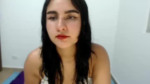 Snapshot of lunadaddy33 chatting on 28, 12, 2024 My name is luna Lovense is active my orgasms in your hands Give me more pleasure and make me cum PVT IS OPEN online show from 28, 12, 2024