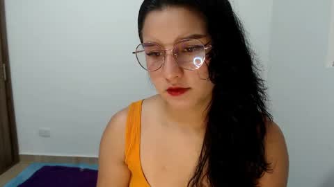Snapshot of lunadaddy33 chatting on 5, 1, 2025 My name is luna Lovense is active my orgasms in your hands Give me more pleasure and make me cum PVT IS OPEN online show from 5, 1, 2025