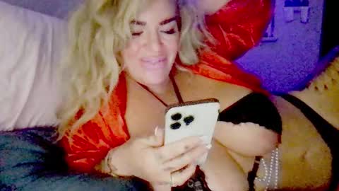 Luna Daddys Girl online show from 26, 11, 2025