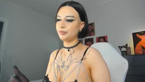 Luna online show from 25, 9, 2025