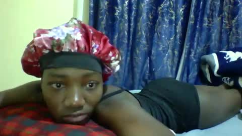 lunah_kitty online show from 11, 5, 2026