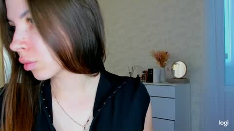 lunail online show from 3, 5, 2026