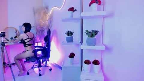 Luna  online show from 19, 12, 2025