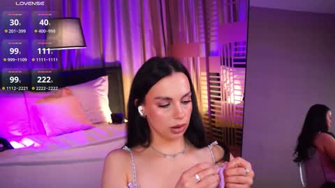 Snapshot of lunanight_ chatting on 8, 3, 2026 Luna next streams Mon Fri Sat Sun 8pm-5am gmt0 online show from 8, 3, 2026