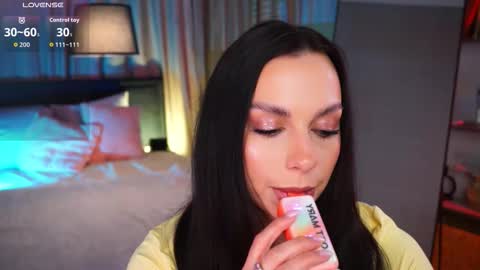 Snapshot of lunanight_ chatting on 9, 3, 2026 Luna next streams Mon Fri Sat Sun 8pm-5am gmt0 online show from 9, 3, 2026