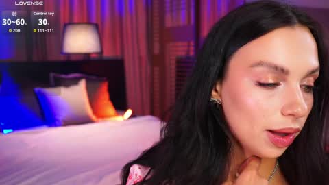 Snapshot of lunanight_ chatting on 10, 4, 2026 Luna next streams Mon Fri Sat Sun 8pm-5am gmt0 online show from 10, 4, 2026