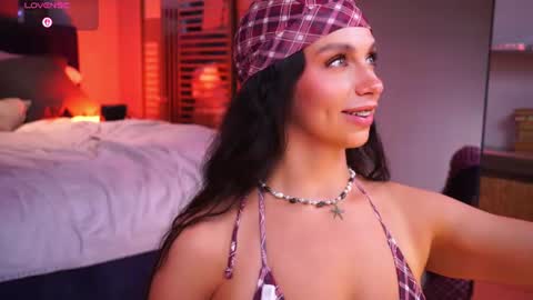 Snapshot of lunanight_ chatting on 22, 6, 2026 Luna next streams Mon Fri Sat Sun 8pm-5am gmt0 online show from 22, 6, 2026