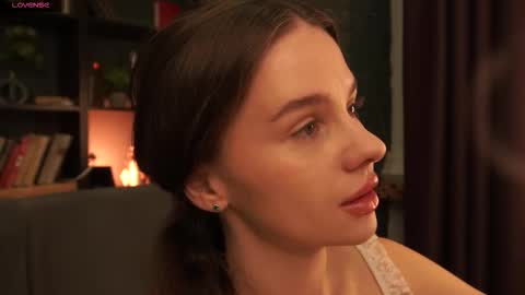 Snapshot of lunaolivia_ chatting on 1, 10, 2025 lunaolivia_ online show from 1, 10, 2025