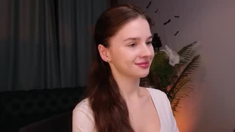 Snapshot of lunaolivia_ chatting on 27, 10, 2025 lunaolivia_ online show from 27, 10, 2025