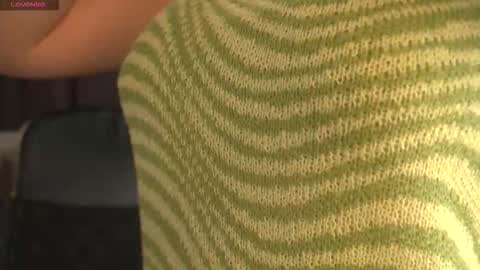 lunaolivia_ online show from 26, 11, 2025