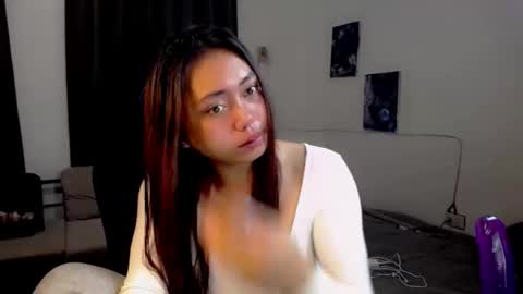 Luna online show from 23, 4, 2026