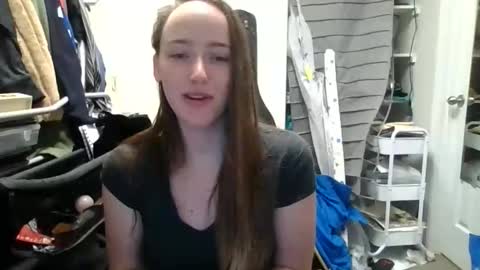 lunapixie2020 online show from 25, 4, 2026
