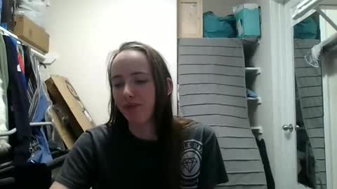 lunapixie2020 online show from 18, 5, 2026