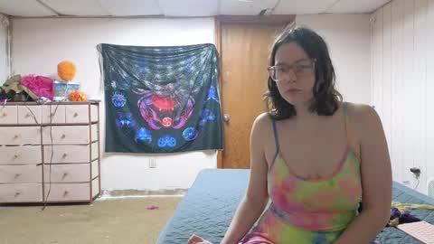 lunaquinn45 online show from 7, 12, 2024