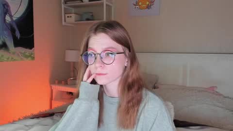 Snapshot of lunar_sofia chatting on 16, 12, 2024 Sofia online show from 16, 12, 2024