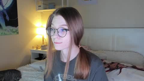 Snapshot of lunar_sofia chatting on 7, 1, 2025 Sofia online show from 7, 1, 2025