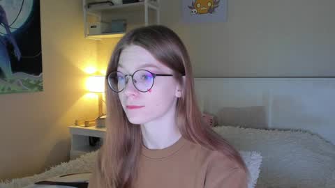 Snapshot of lunar_sofia chatting on 10, 1, 2025 Sofia online show from 10, 1, 2025