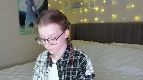 Snapshot of lunar_sofia chatting on 17, 2, 2025 Sofia online show from 17, 2, 2025