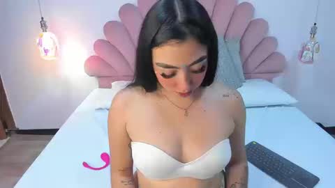 Snapshot of lunarossy chatting on 10, 9, 2025 Luna Rossy online show from 10, 9, 2025