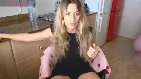  Luna online show from 10, 5, 2026