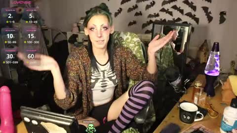 ..LunaSparkles. online show from 25, 5, 2026