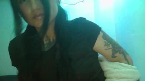 Snapshot of lunatica_2000 chatting on 1, 3, 2025 Luna online show from 1, 3, 2025