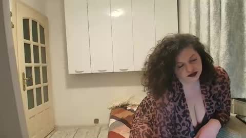 Snapshot of lunavelvetxxx chatting on 14, 3, 2026 Lunavelvetxxxx online show from 14, 3, 2026